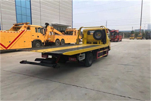 沂南非事故拖车